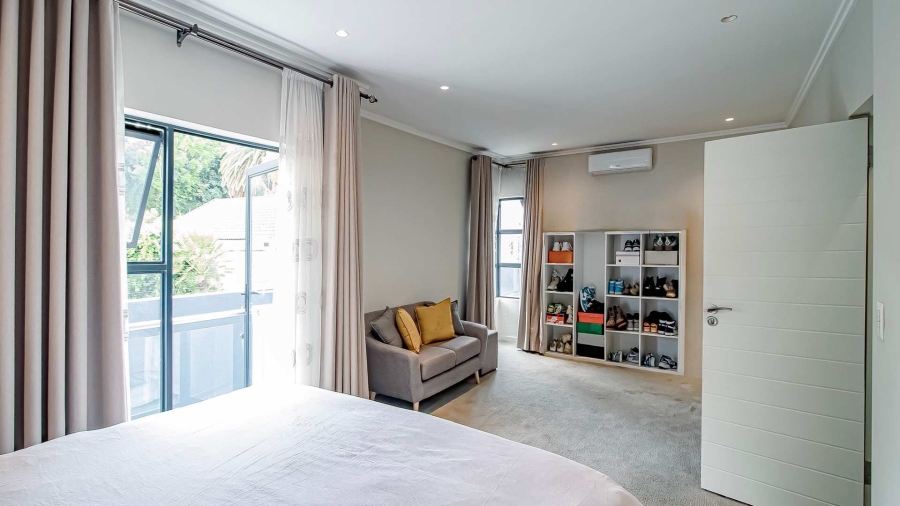 3 Bedroom Property for Sale in Bryanston Gauteng