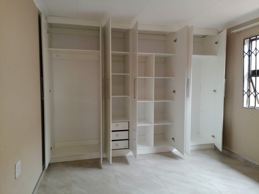 To Let 3 Bedroom Property for Rent in Tsakane Gauteng