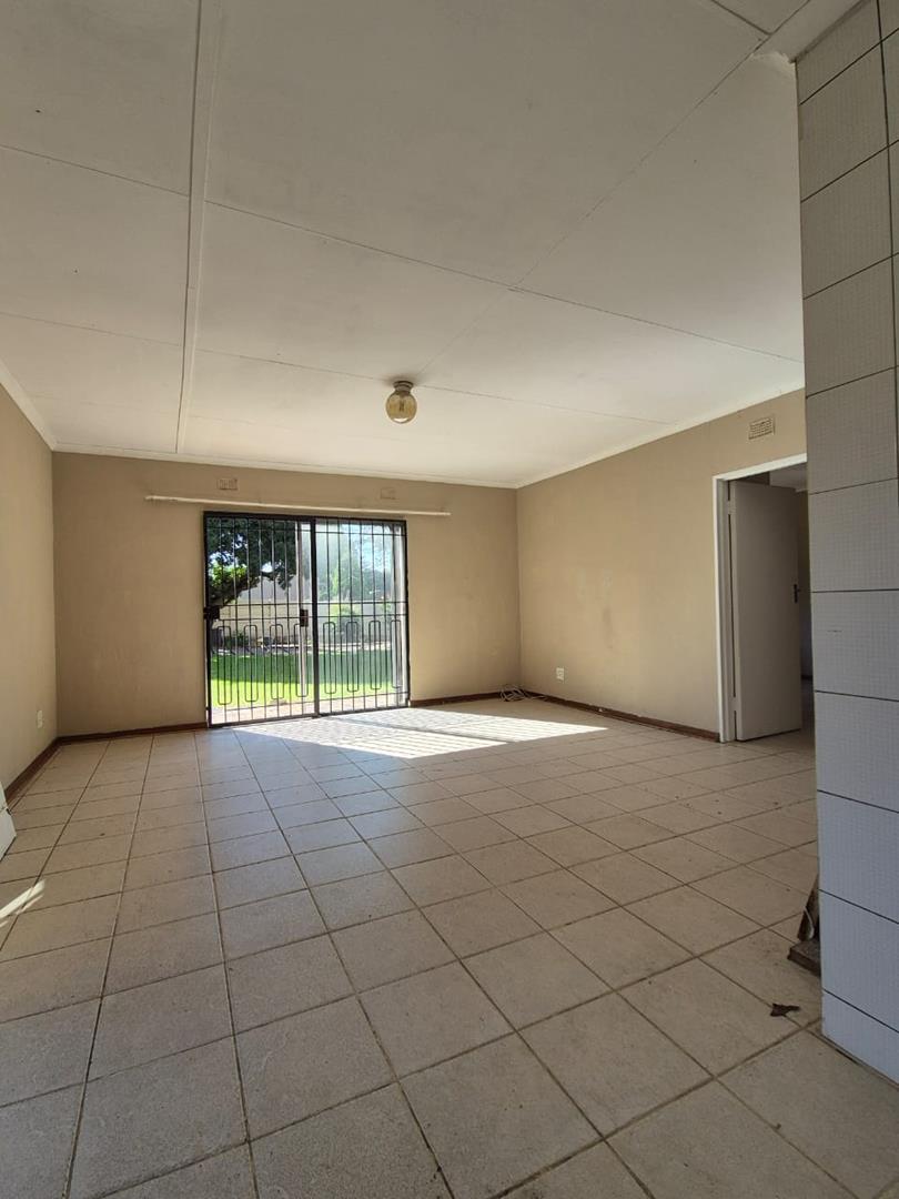 2 Bedroom Property for Sale in Albemarle Gauteng