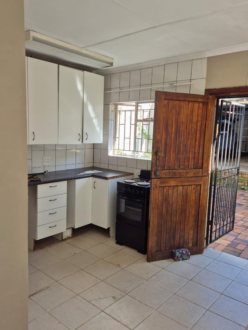 2 Bedroom Property for Sale in Albemarle Gauteng