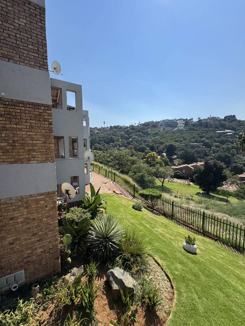 2 Bedroom Property for Sale in Bassonia Gauteng