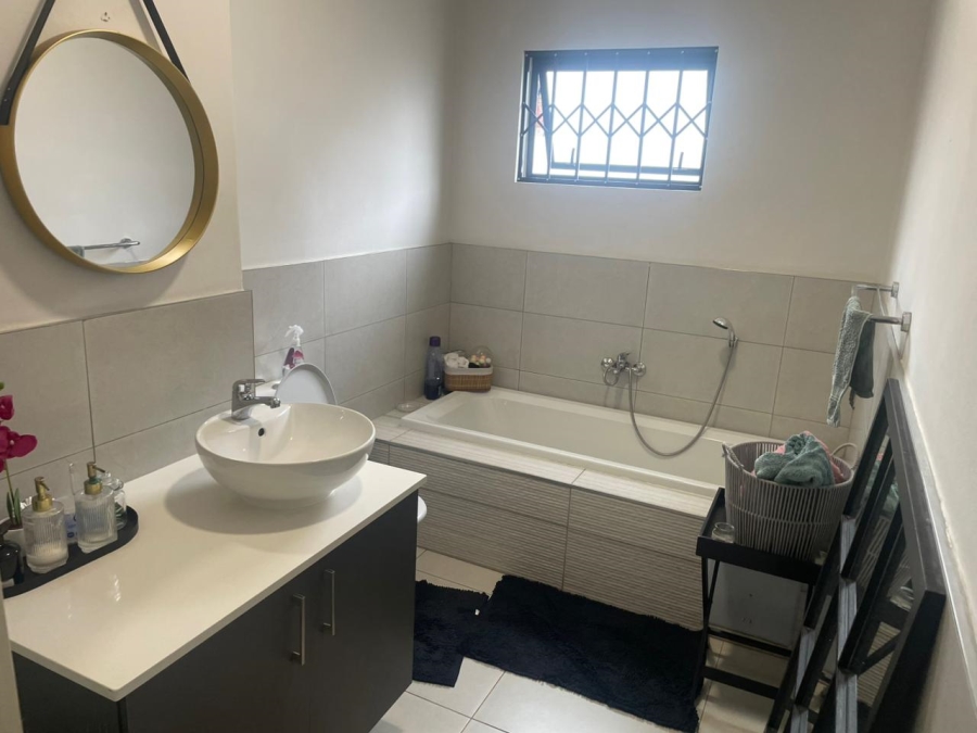 3 Bedroom Property for Sale in Brentwood Park Gauteng