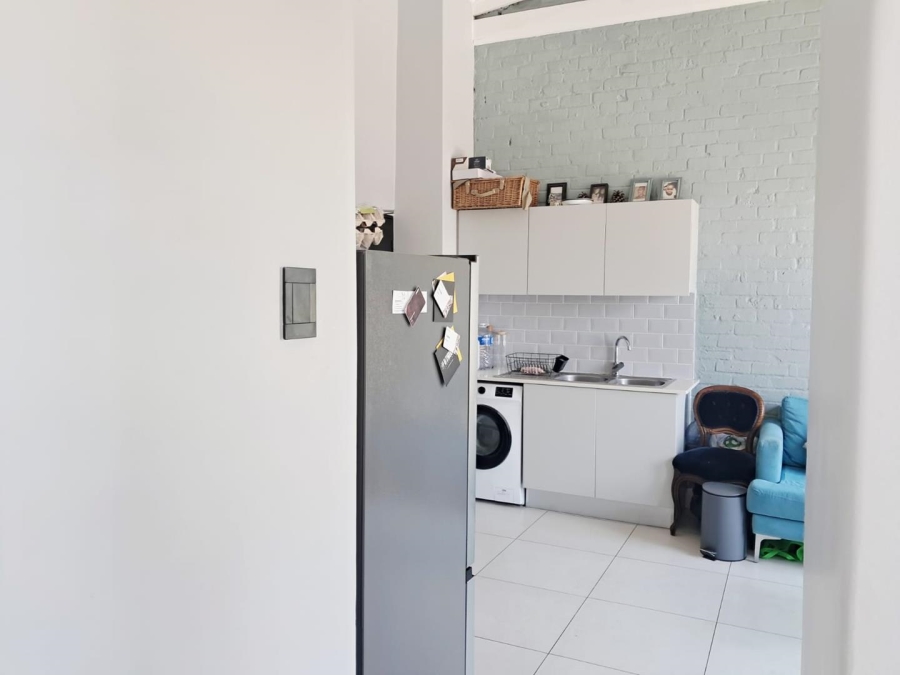 1 Bedroom Property for Sale in Ferndale Gauteng