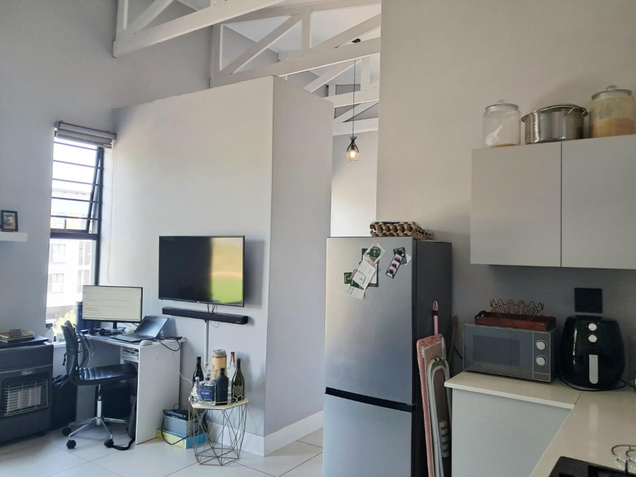 1 Bedroom Property for Sale in Ferndale Gauteng