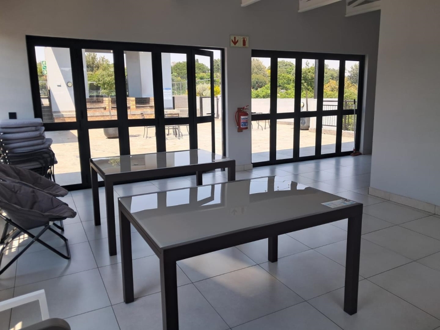 1 Bedroom Property for Sale in Ferndale Gauteng