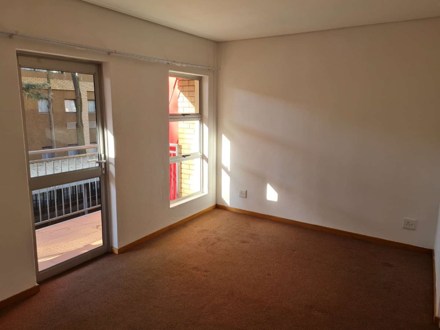 1 Bedroom Property for Sale in Ferndale Gauteng