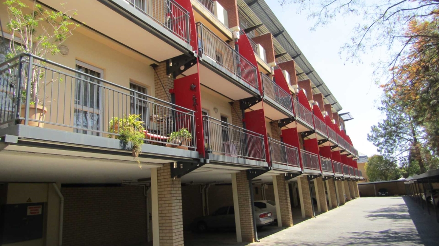 1 Bedroom Property for Sale in Ferndale Gauteng