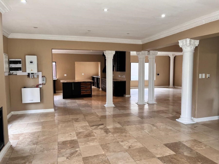 4 Bedroom Property for Sale in Blue Valley Golf Estate Gauteng