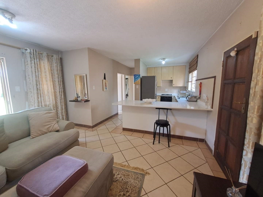 2 Bedroom Property for Sale in Eco Park Gauteng