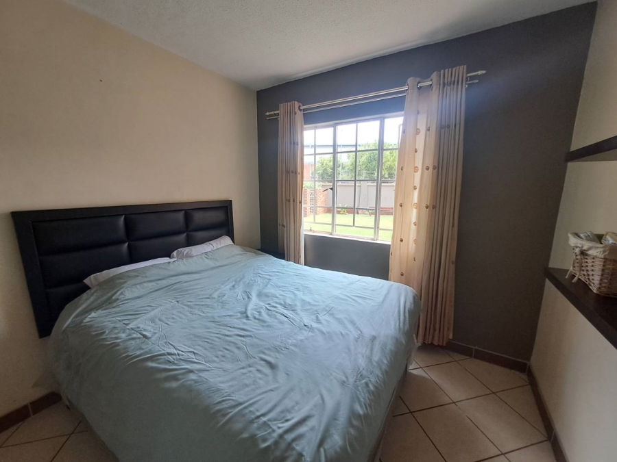 2 Bedroom Property for Sale in Eco Park Gauteng