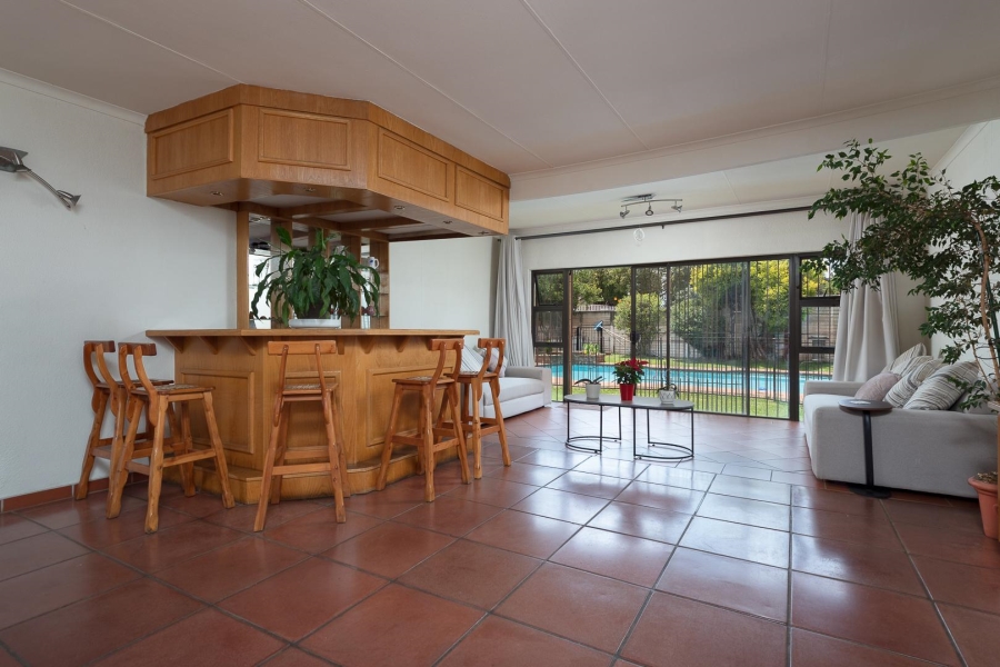 4 Bedroom Property for Sale in Brackendowns Gauteng