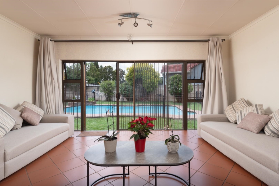 4 Bedroom Property for Sale in Brackendowns Gauteng