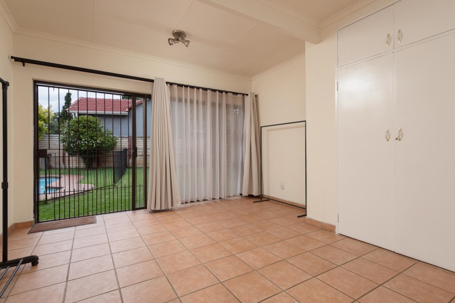 4 Bedroom Property for Sale in Brackendowns Gauteng