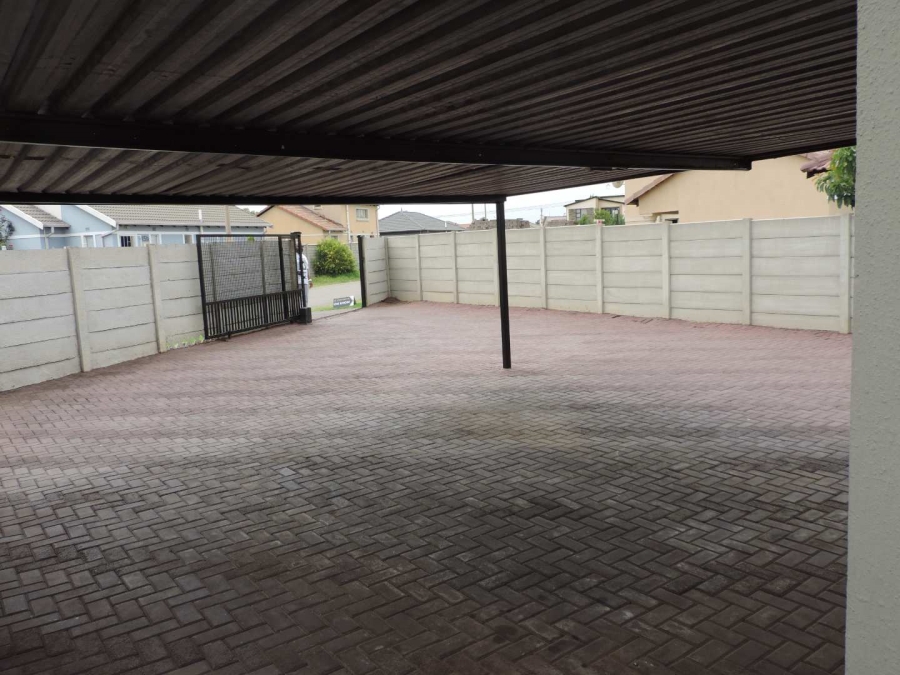 3 Bedroom Property for Sale in Albertsdal Gauteng