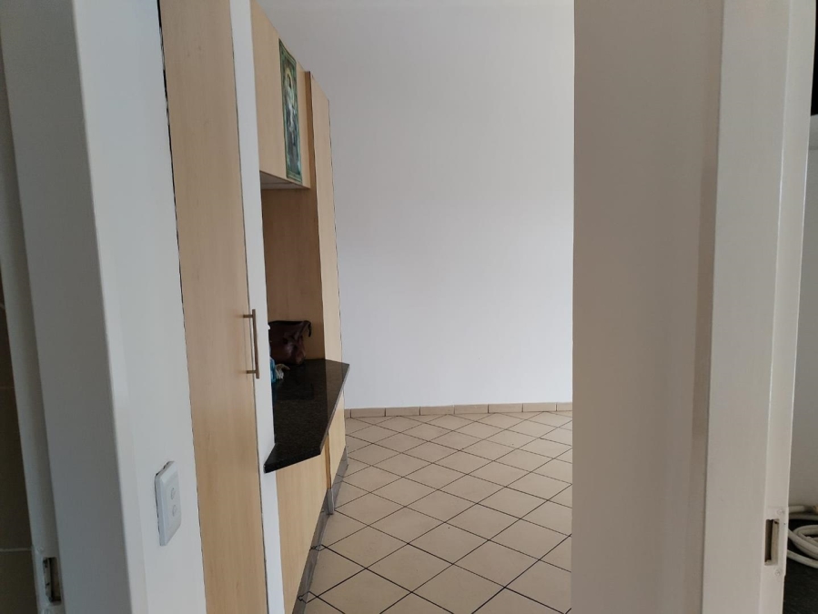 2 Bedroom Property for Sale in Winchester Hills Gauteng