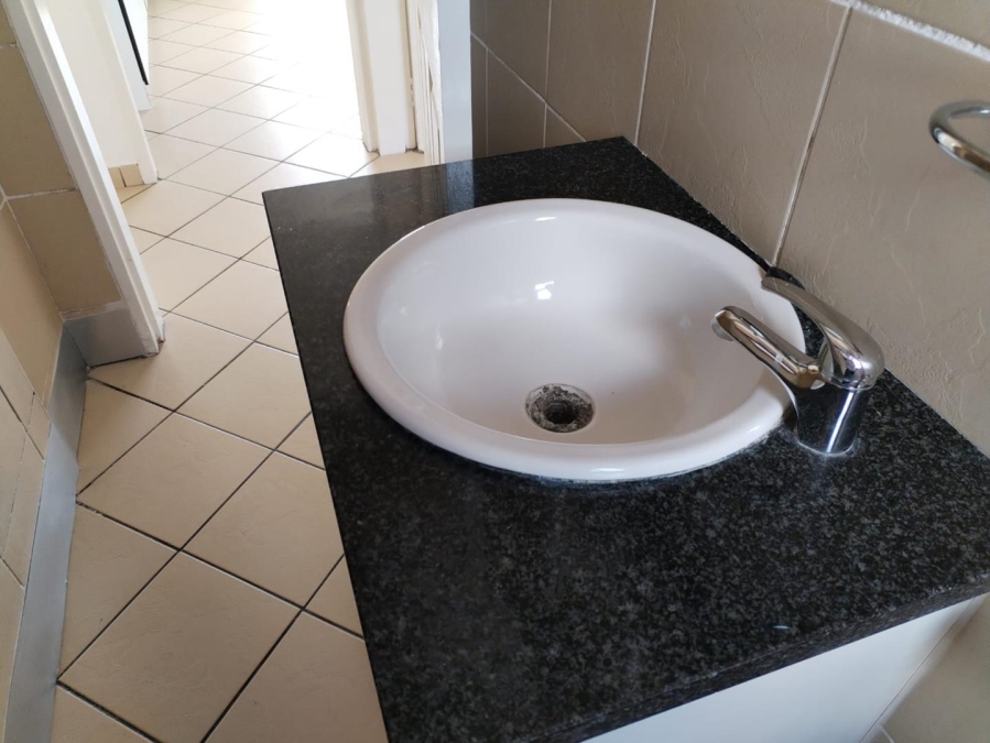 2 Bedroom Property for Sale in Winchester Hills Gauteng