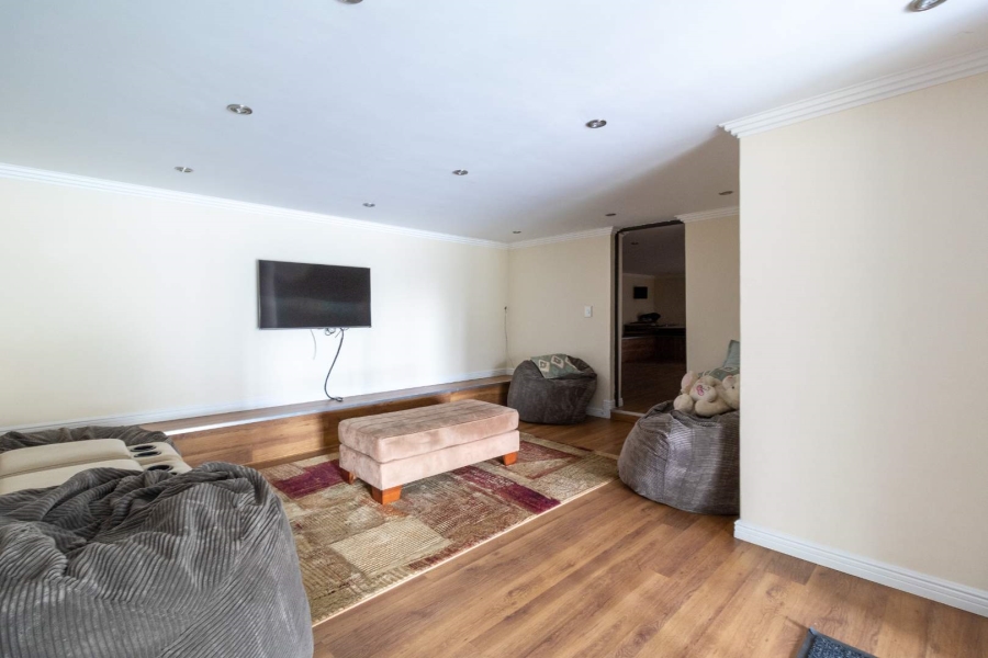 5 Bedroom Property for Sale in Meyersdal Eco Estate Gauteng