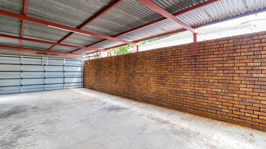 3 Bedroom Property for Sale in Airfield Gauteng