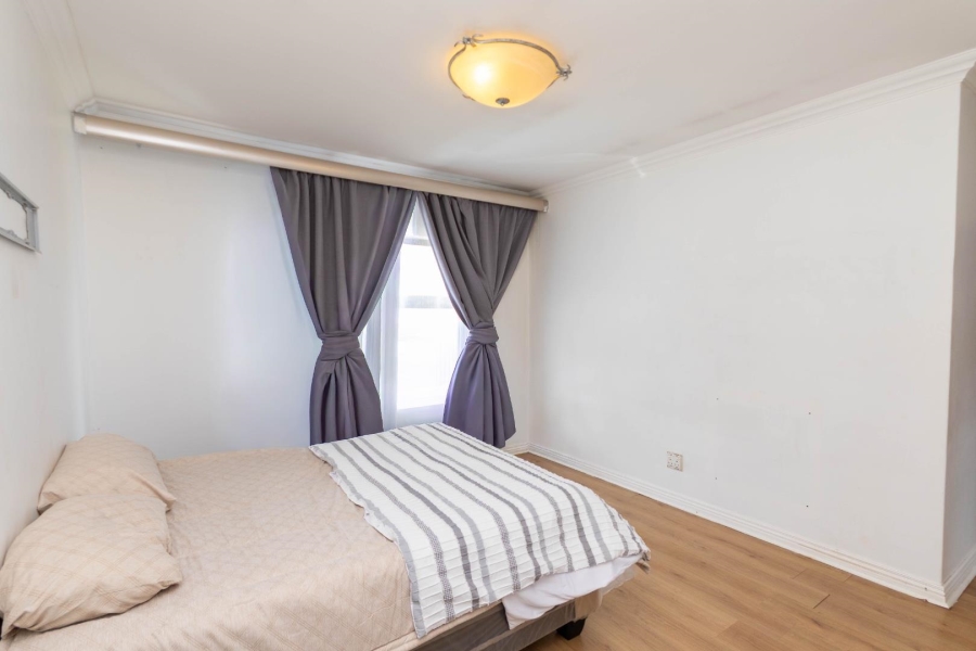 3 Bedroom Property for Sale in Rua Vista Gauteng