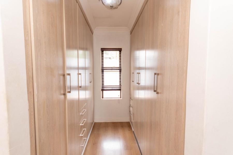 3 Bedroom Property for Sale in Rua Vista Gauteng