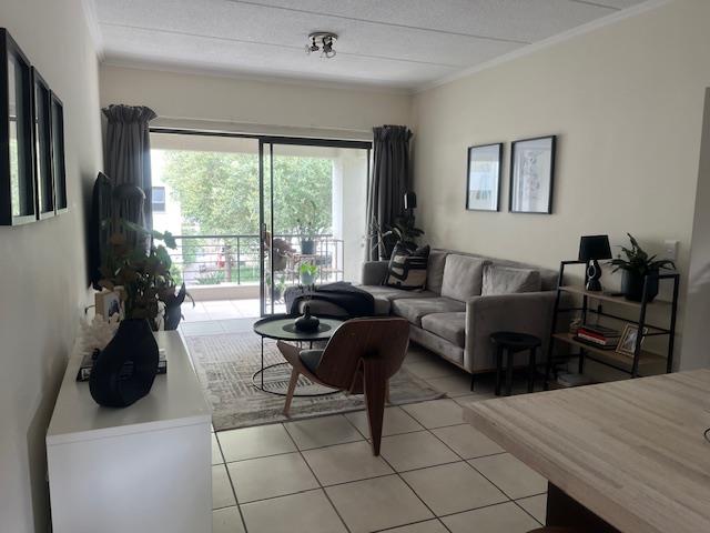 To Let 1 Bedroom Property for Rent in Lonehill Gauteng