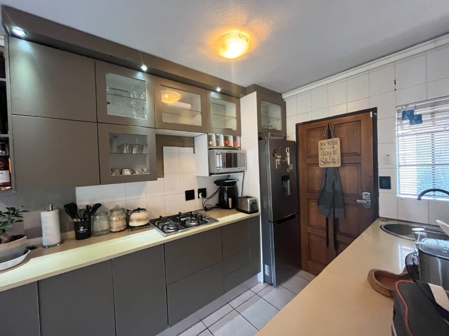 2 Bedroom Property for Sale in Roodepoort West Gauteng