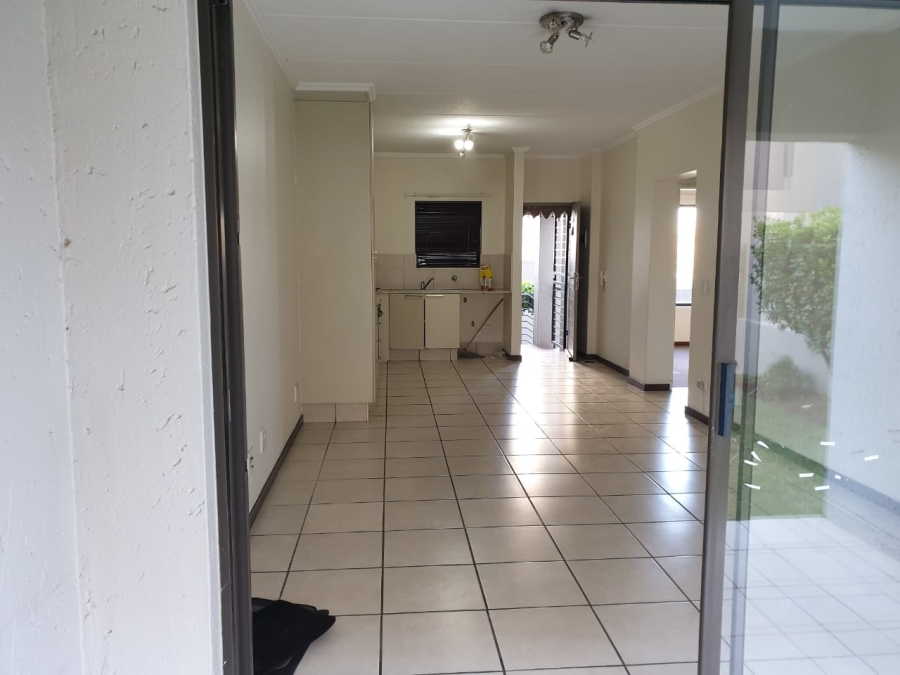 2 Bedroom Property for Sale in Bryanston Gauteng