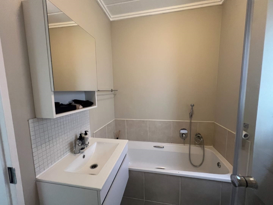 2 Bedroom Property for Sale in Bryanston Gauteng