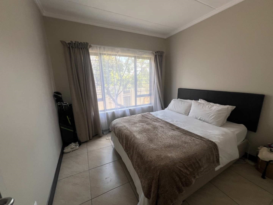 2 Bedroom Property for Sale in Bryanston Gauteng