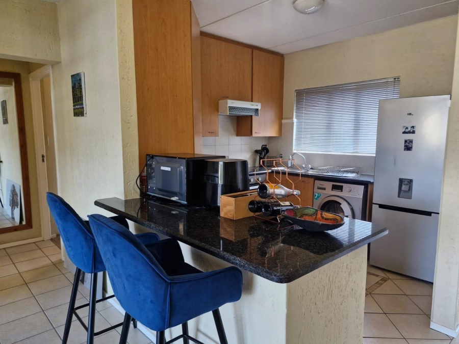 To Let 2 Bedroom Property for Rent in Morningside Gauteng