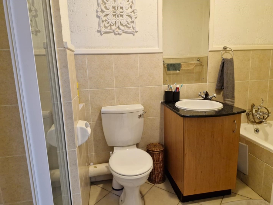 To Let 2 Bedroom Property for Rent in Morningside Gauteng