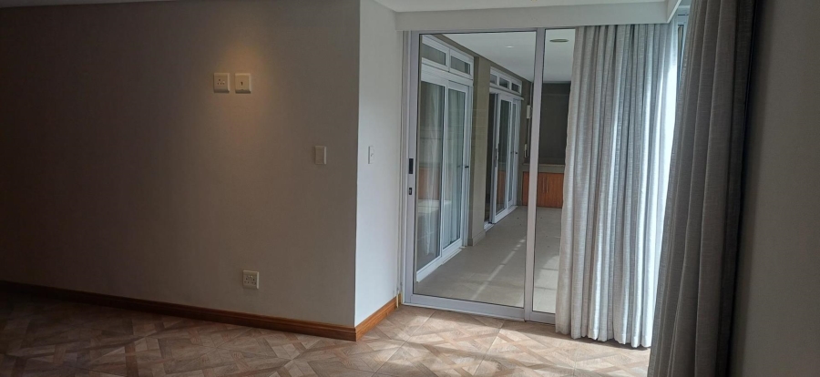 To Let 0 Bedroom Property for Rent in Hyde Park Gauteng