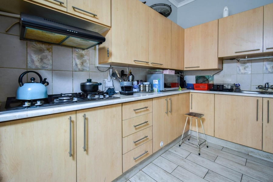 5 Bedroom Property for Sale in Magalieskruin Gauteng