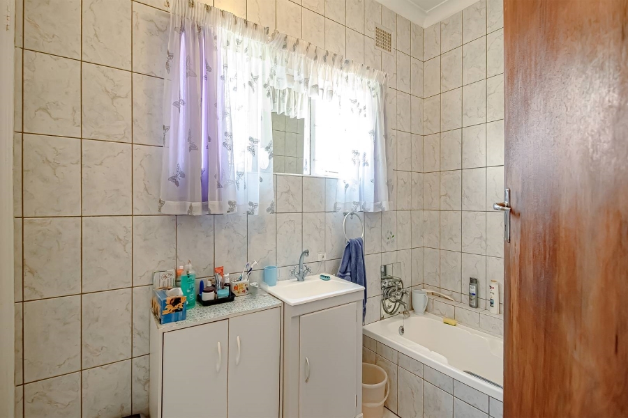 4 Bedroom Property for Sale in Kloofsig Gauteng