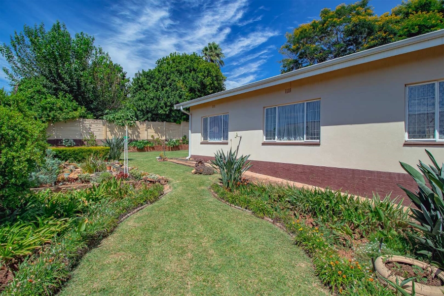 4 Bedroom Property for Sale in Kloofsig Gauteng