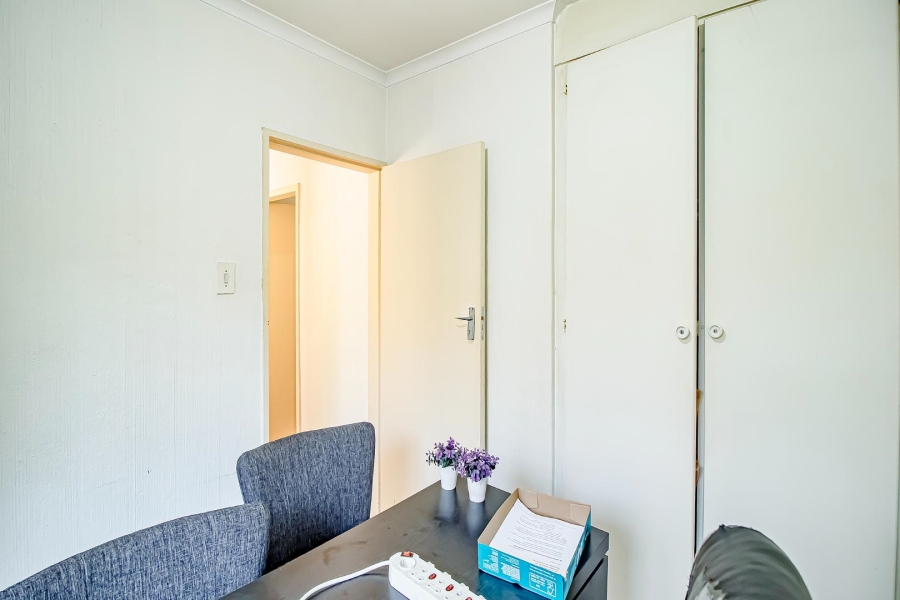 2 Bedroom Property for Sale in The Reeds Gauteng