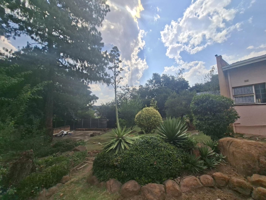 To Let 5 Bedroom Property for Rent in Buccleuch Gauteng