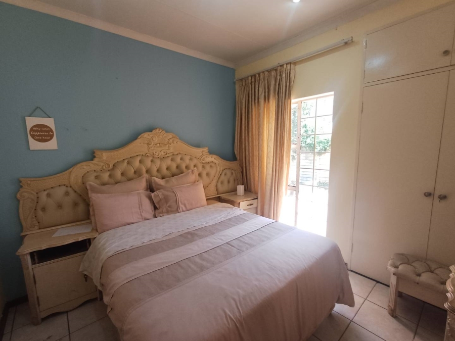 To Let 5 Bedroom Property for Rent in Buccleuch Gauteng