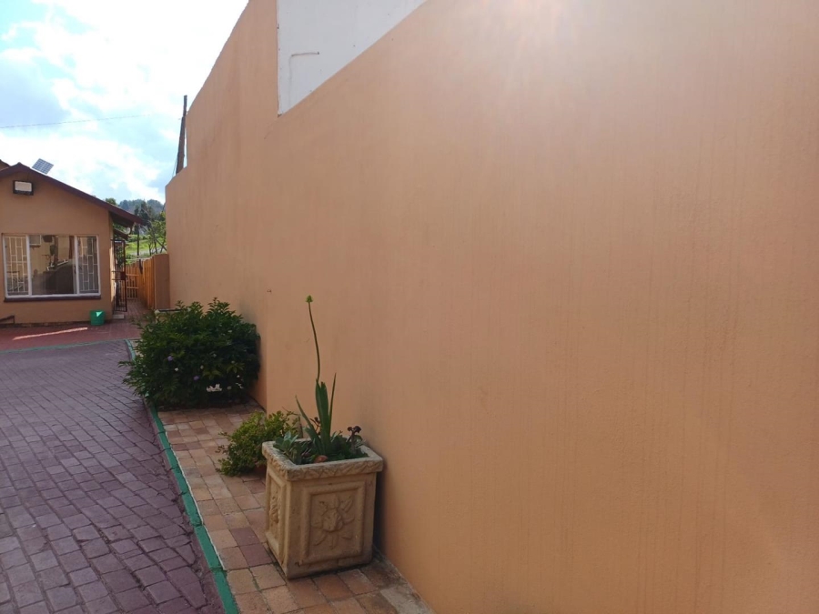 To Let 2 Bedroom Property for Rent in Maraisburg Gauteng