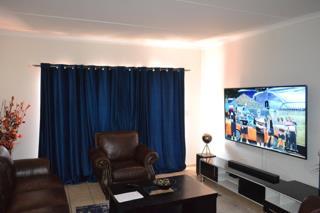 2 Bedroom Property for Sale in Barbeque Downs Gauteng