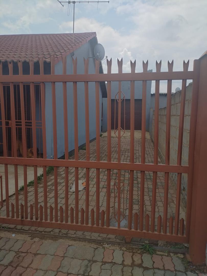 To Let 2 Bedroom Property for Rent in Mamelodi Gauteng