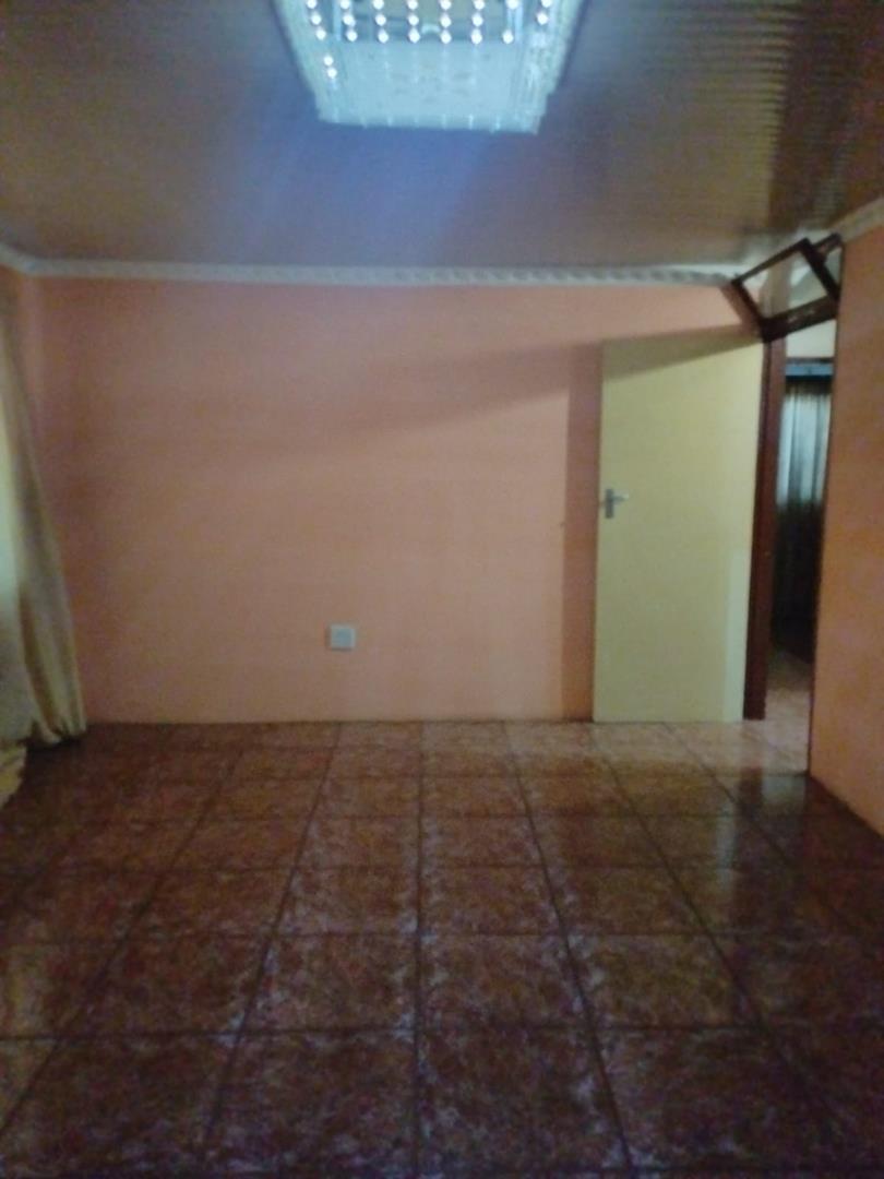 2 Bedroom Property for Sale in Mamelodi Gauteng