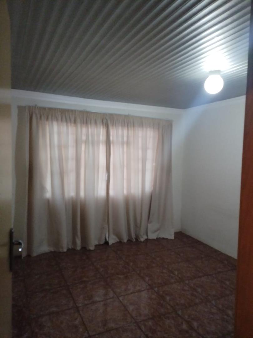 2 Bedroom Property for Sale in Mamelodi Gauteng