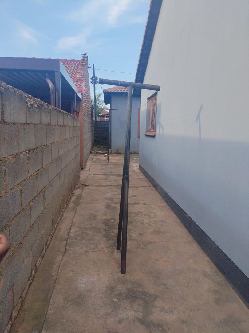 2 Bedroom Property for Sale in Mamelodi Gauteng
