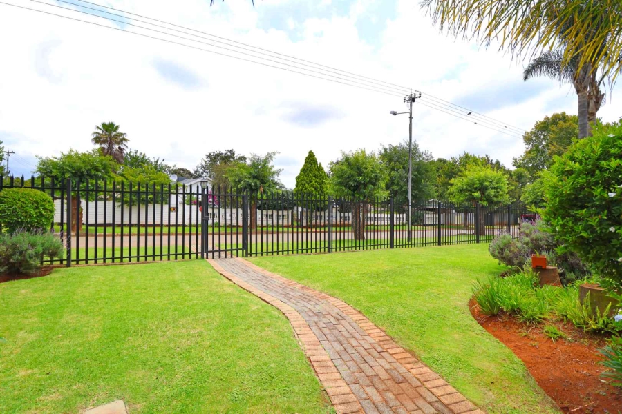 3 Bedroom Property for Sale in Greenhills Gauteng