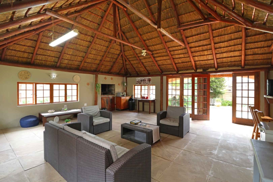 5 Bedroom Property for Sale in Greenhills Gauteng