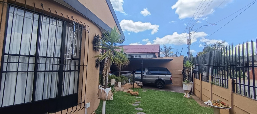 4 Bedroom Property for Sale in Albertville Gauteng