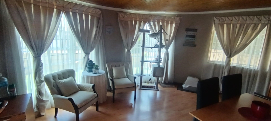 4 Bedroom Property for Sale in Albertville Gauteng