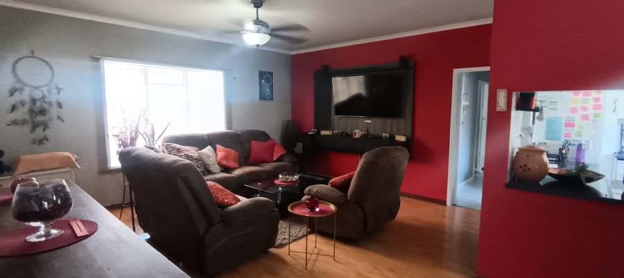 4 Bedroom Property for Sale in Albertville Gauteng