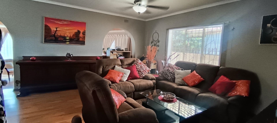 4 Bedroom Property for Sale in Albertville Gauteng